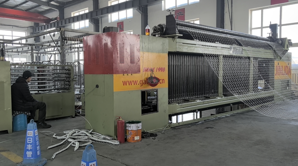 最新の企業ブログについて 海外顧客がなぜ中国の工場を蛇籠設備のために選び続けるのか