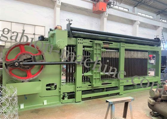 購入 フル オートマチックの六角形の金網の網機械60*80mm Gabionマットレス オンライン製造