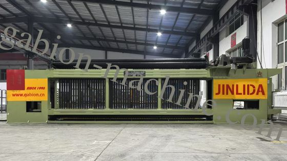 購入 セルボ駆動精密メッシュメーカーの自動ガビオンマシン 5.3m 最大幅 オンライン製造