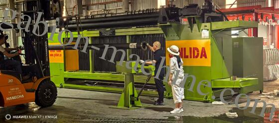 購入 重用自動六角ガビオン網生産ライン: 高速機械 河岸保護と水力工学 オンライン製造