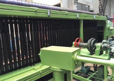 購入 習慣 OEM Gabion 箱機械、電流を通された鉄の六角形の金網機械 オンライン製造