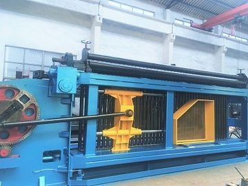 購入 電流を通されたおよびポリ塩化ビニール上塗を施してあるワイヤーのための自動 Gabion の網機械 オンライン製造