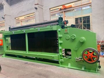 購入 機械103*120mm網の穴の洪水の戦いを作る自動潤滑油Gabion オンライン製造