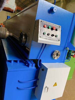 購入 7.5kw PLCの金網の打抜き機の開いた方式ドライブ高いせん断の正確さ オンライン製造