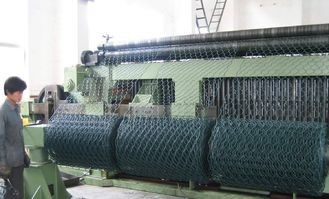 購入 4300mmの幅25r/Minの網の編むばね巻く機械 オンライン製造
