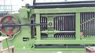 購入 3300mmの幅ワイヤー網機械、構造ワイヤーおり機械 オンライン製造