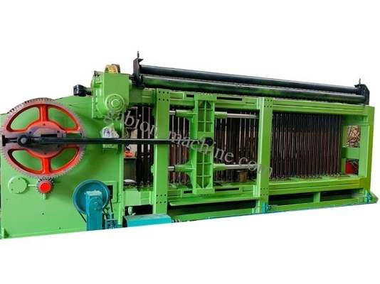 購入 4300mmの電流を通された鉄の金網機械100*120mm 2*1*1m Gabion箱 オンライン製造